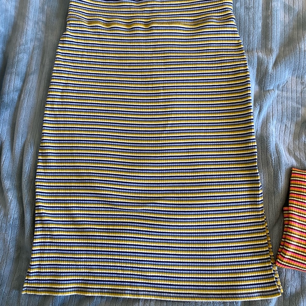 AE Ribbed Midi Skirt